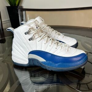Nike Air Jordan 12  White French Blue Sz 8 women’s